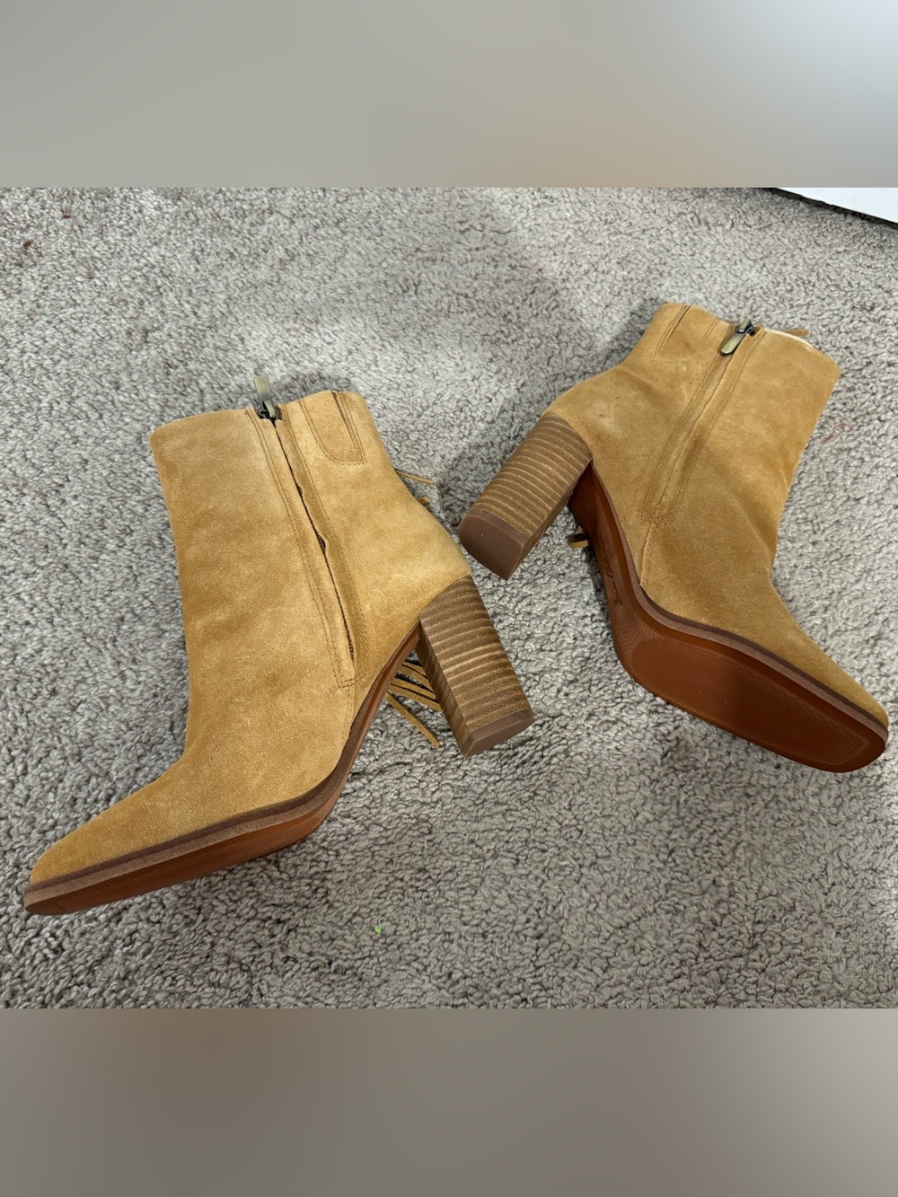 Pretty Sam Edelman size 7 camel suede fringe Ona booties new - Picture 6 of 6